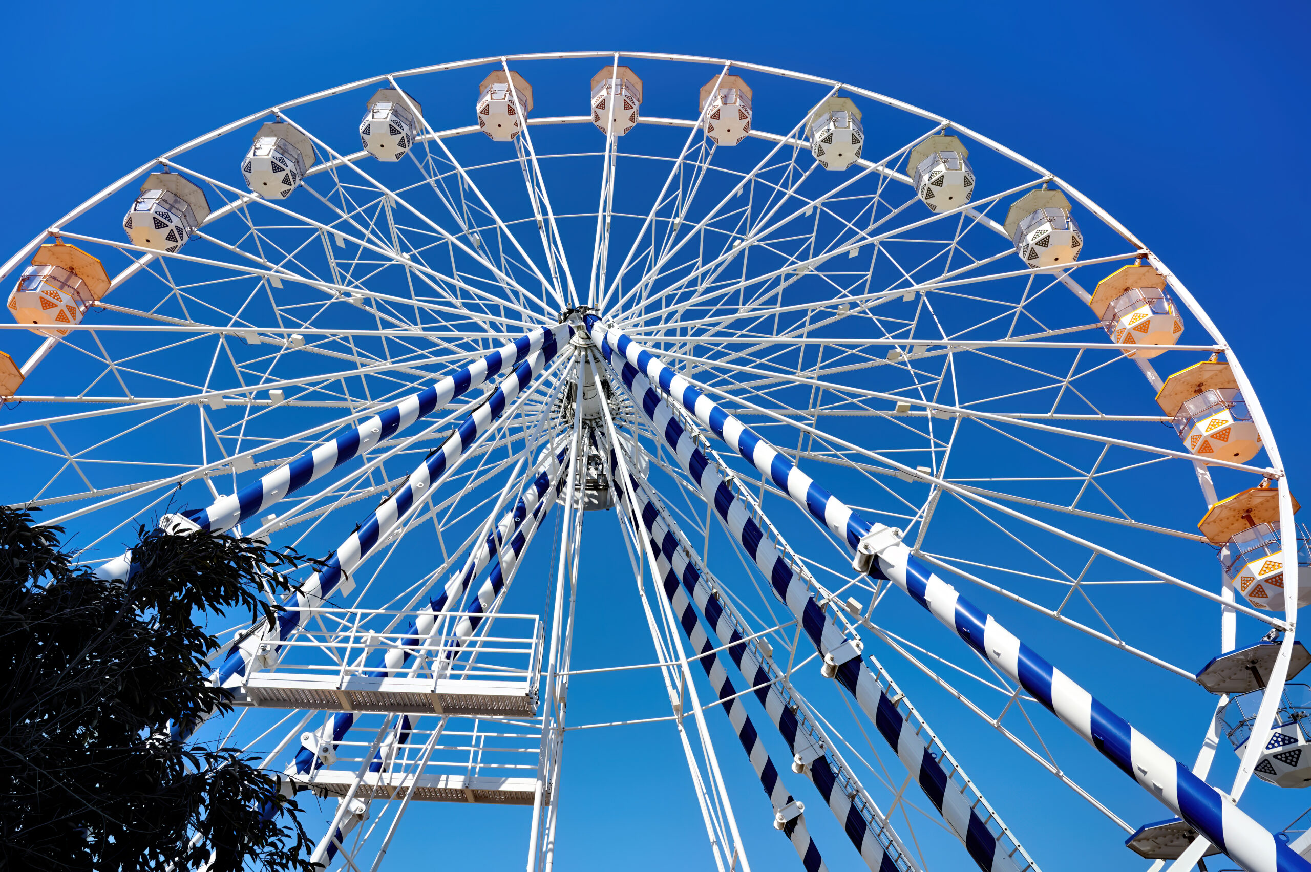 Les meilleurs parcs d’attractions à faire en groupe en France