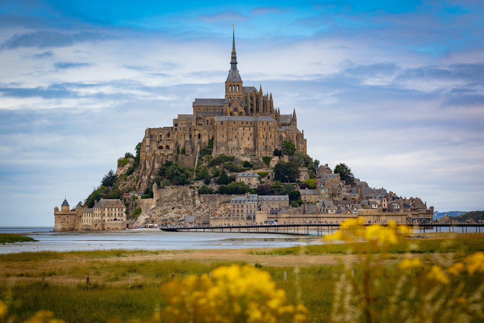 Histoire du Mont Saint Michel des origines à nos jours
